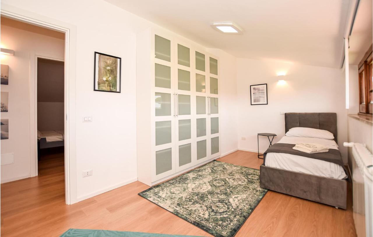 Cozy Home In Anguillara Sabazia With Kitchenette Dış mekan fotoğraf