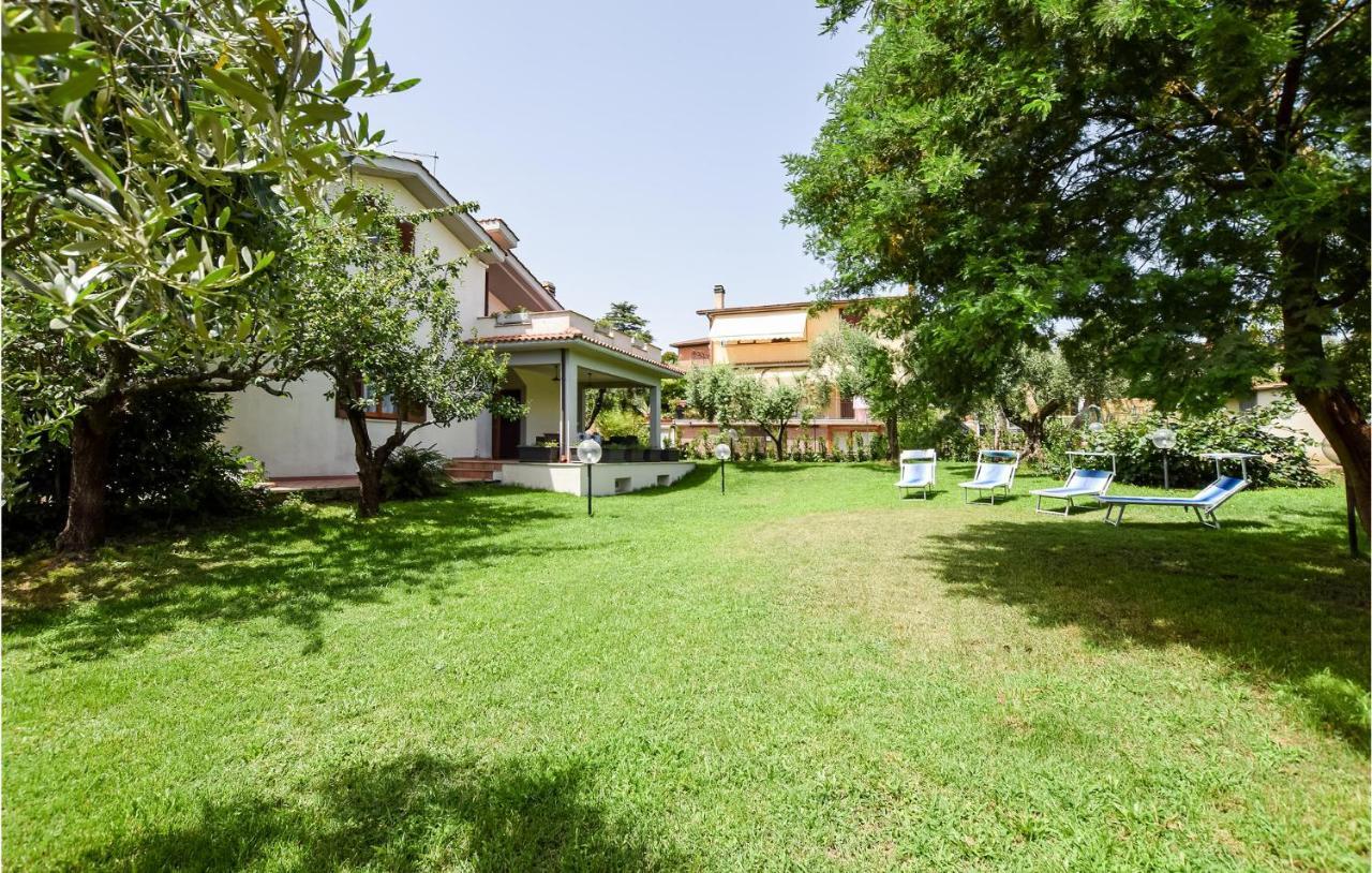 Cozy Home In Anguillara Sabazia With Kitchenette Dış mekan fotoğraf